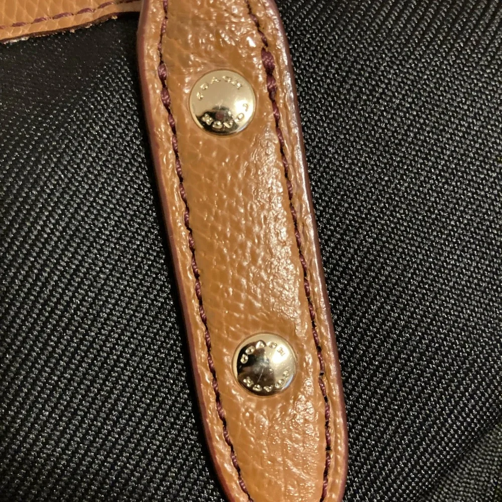 Coach Black and Tan Tote Bag with Gold Hardware - Picture 7 of 13